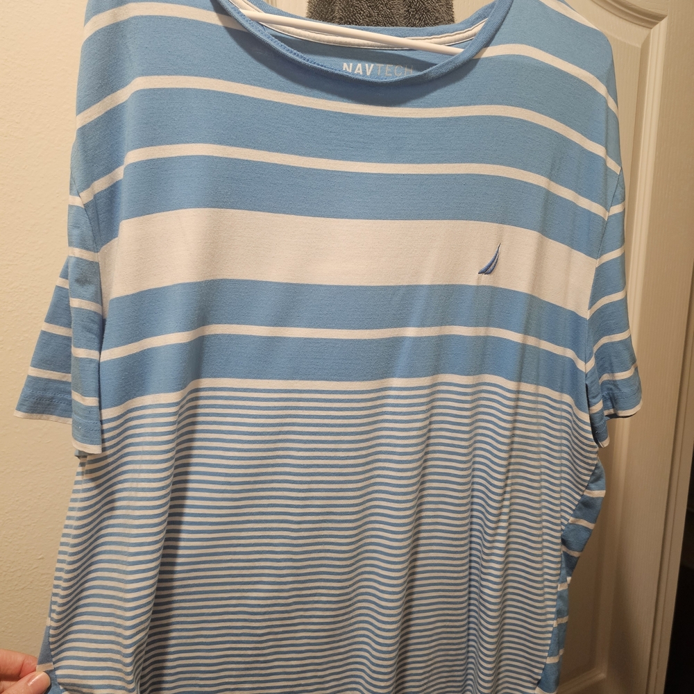 Nautica Blue and White Striped XXL T-Shirt
